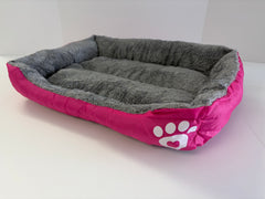 Luxury Plush Pet Bed – Medium Size – Ultra Soft, Cozy & Washable
